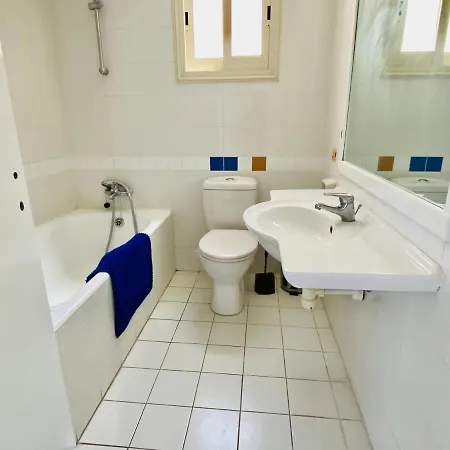 Apartment Basillica 3 Bedrooms *