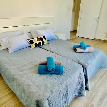 Apartment Basillica 3 Bedrooms