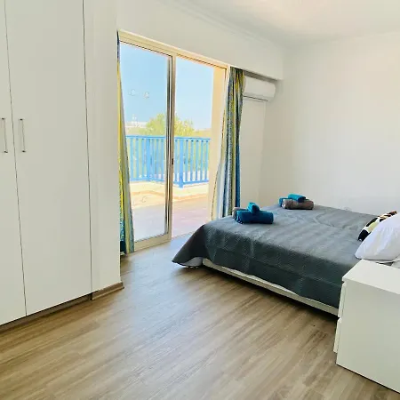 Lejlighed Basillica 3 Bedrooms