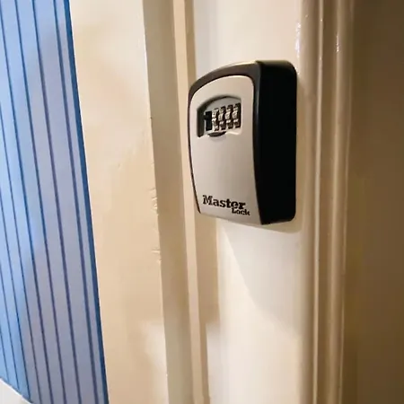 Basillica 3 Bedrooms *