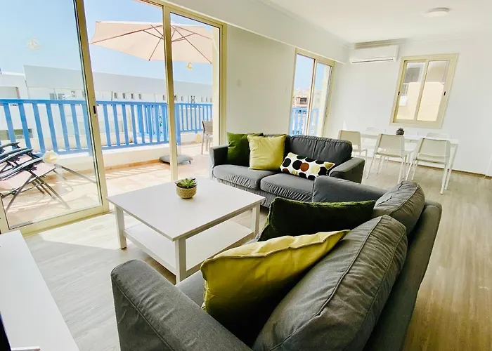 アパート Basillica 3 Bedrooms パ フォス