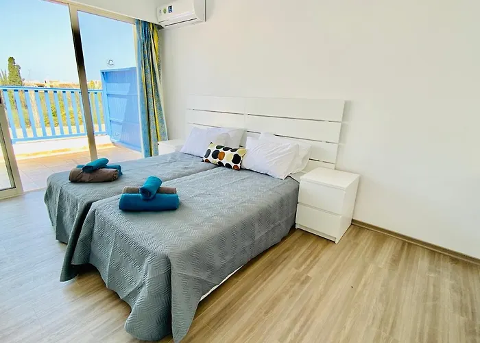 アパート Basillica 3 Bedrooms パ フォス