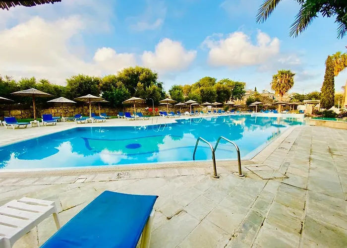 Basillica 3 Bedrooms アパート *