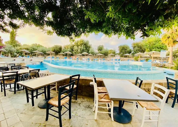 Basillica 3 Bedrooms パ フォス