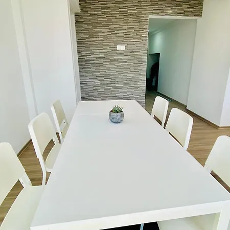 Apartament Basillica 3 Bedrooms